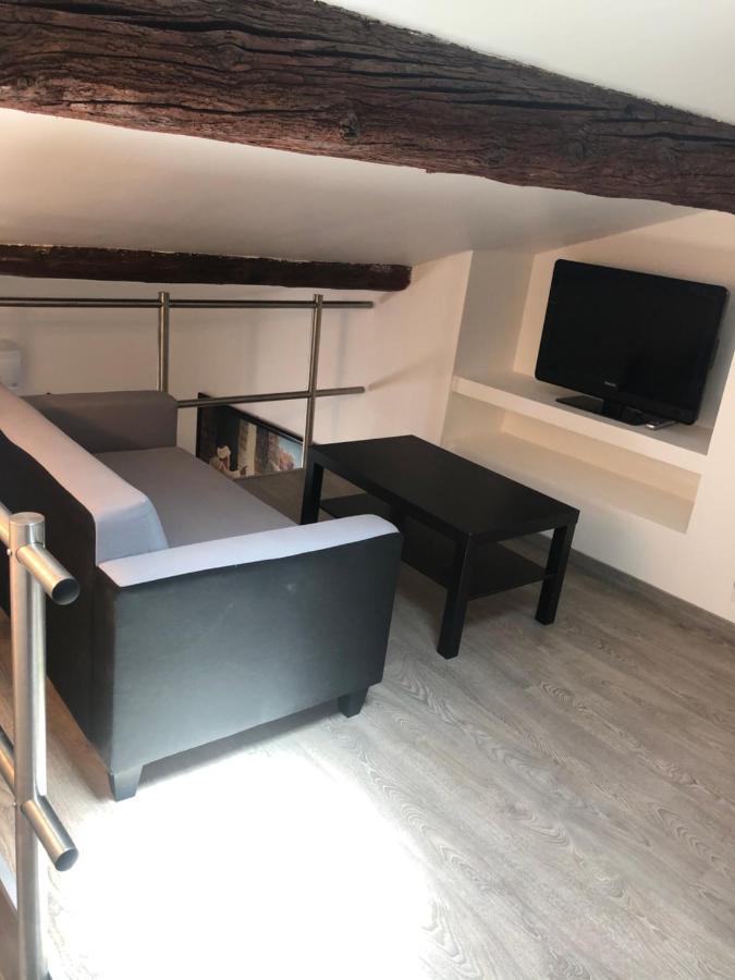 Appartement en centre ville Hyères Extérieur photo