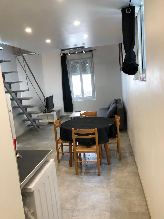 Appartement en centre ville Hyères Extérieur photo
