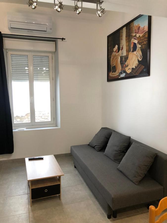 Appartement en centre ville Hyères Extérieur photo