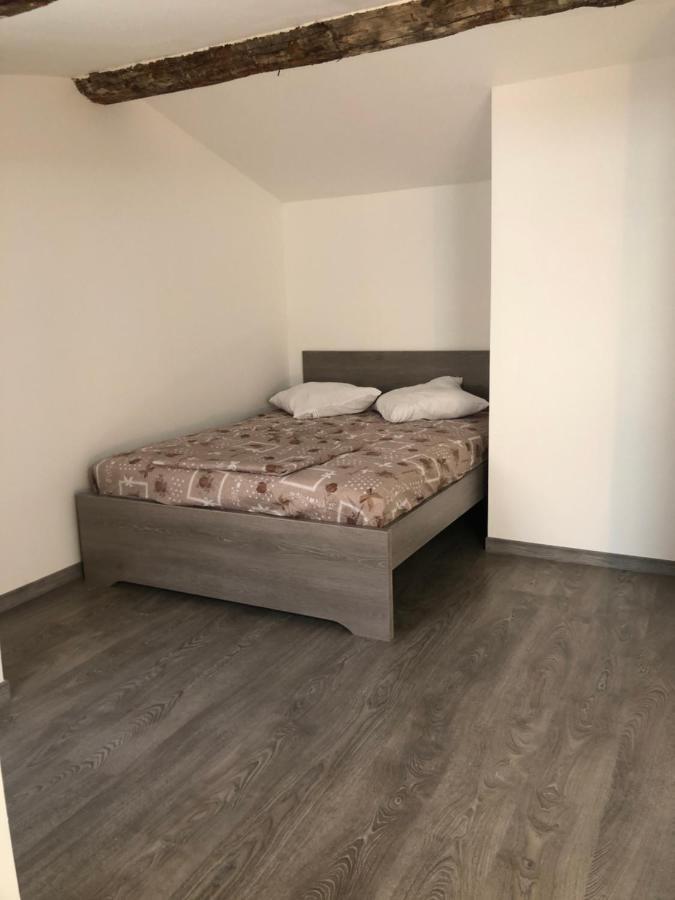 Appartement en centre ville Hyères Extérieur photo